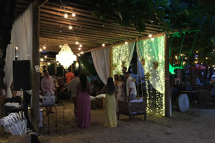 Festa de casamento no Bar do Alexandre em Jericoacoara