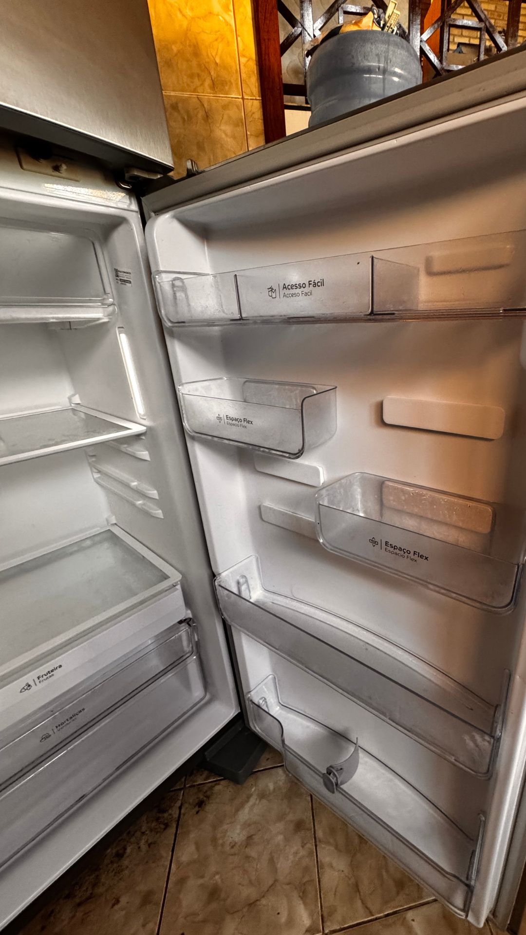 venda-geladeira-consul-479l-04